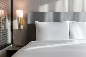 weave suites sunyu parkside