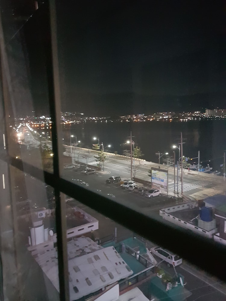 hite hotel