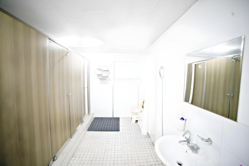 namdang port ocean fantasy hotel