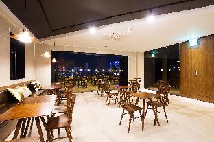 brown dot busan station sky garden