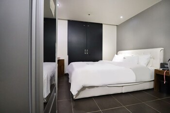 hotel don