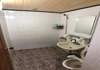 gudeok guest house hostel