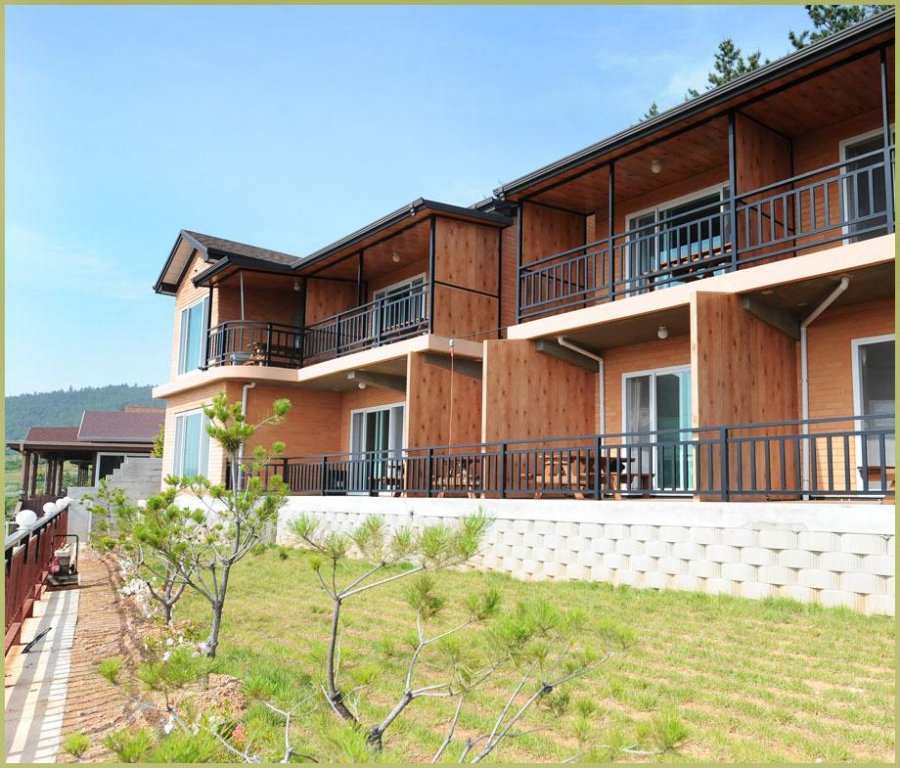 yeosu hwangto pension