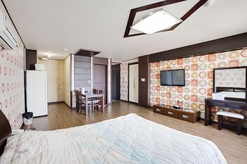 jeju green beach pension