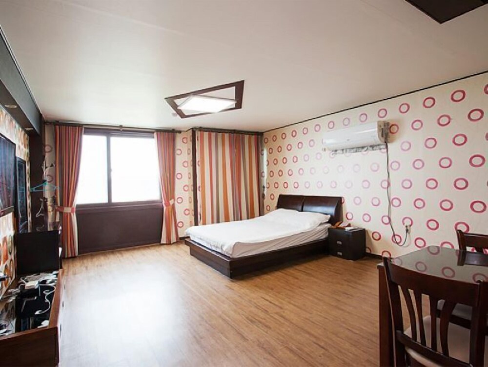jeju green beach pension