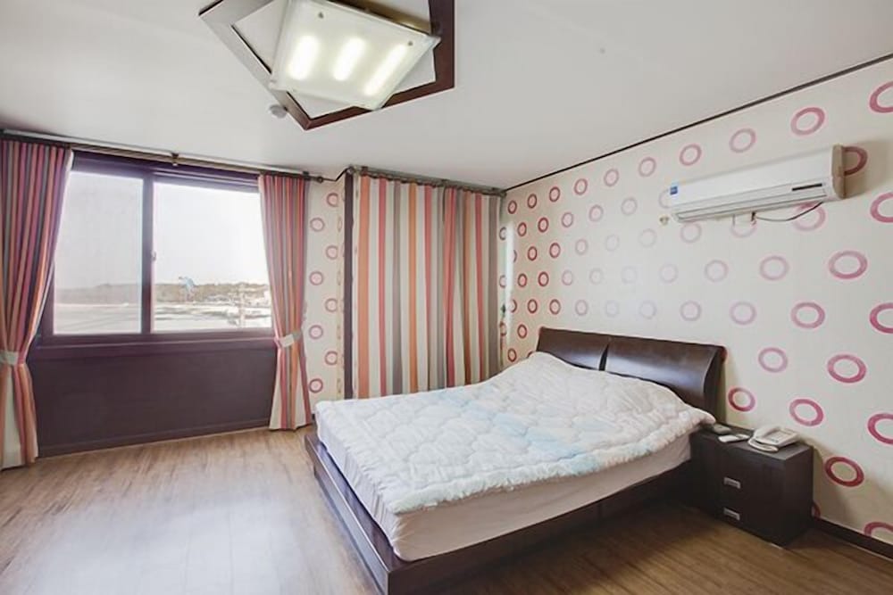 jeju green beach pension