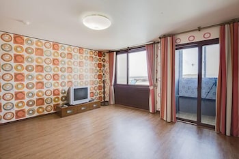 Jeju Green Beach Pension,92, Geumneung-Gil, Hallim-Eup,3 star