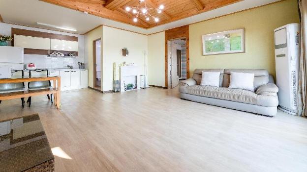 yeosu greenhouse pension