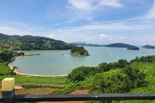 yeosu greenhouse pension