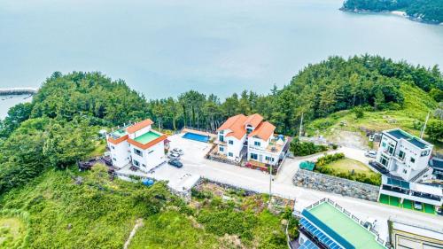 yeosu sky pension