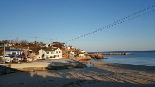 Yeongduk Blue Beach Pension,Near The Beach,2 star