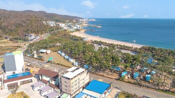 gyeongju beach castle pension