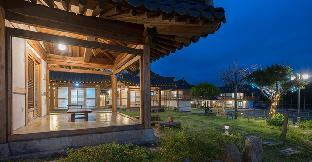 gyeongju hanok pentown