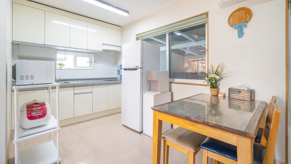 gyepngju camino pool villa