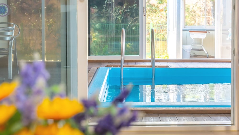 gyepngju camino pool villa