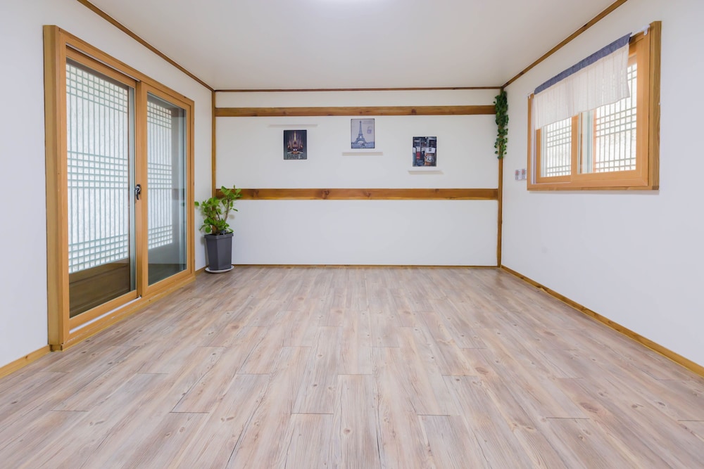 gyeongju west namsan hanok pension