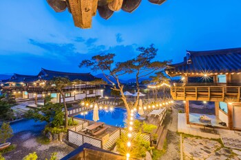 gyeongju west namsan hanok pension