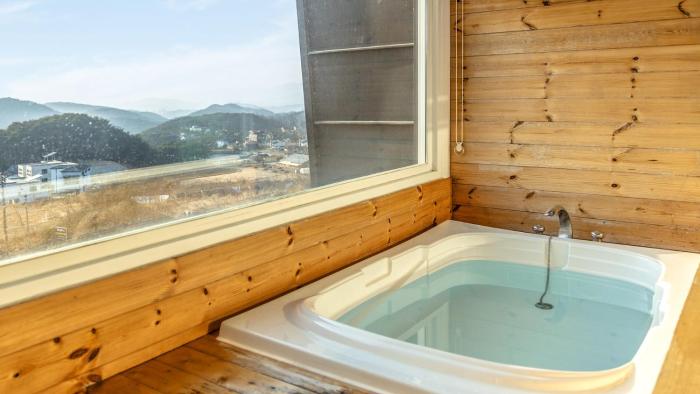 wonju quirinale pension