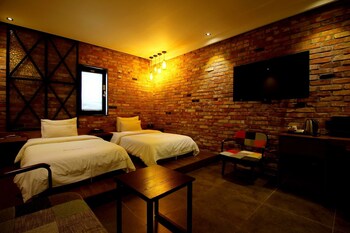 masan almond hotel
