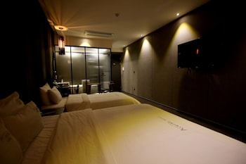 masan almond hotel