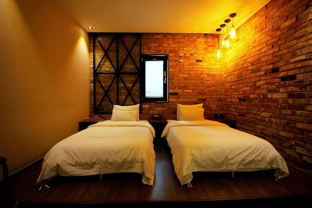 masan almond hotel