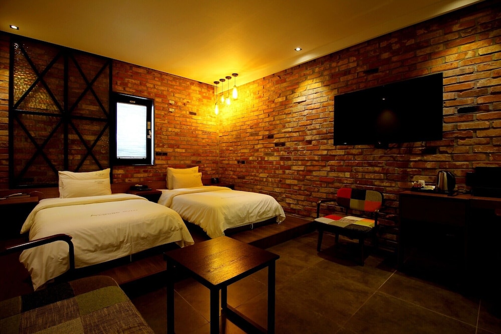 masan almond hotel