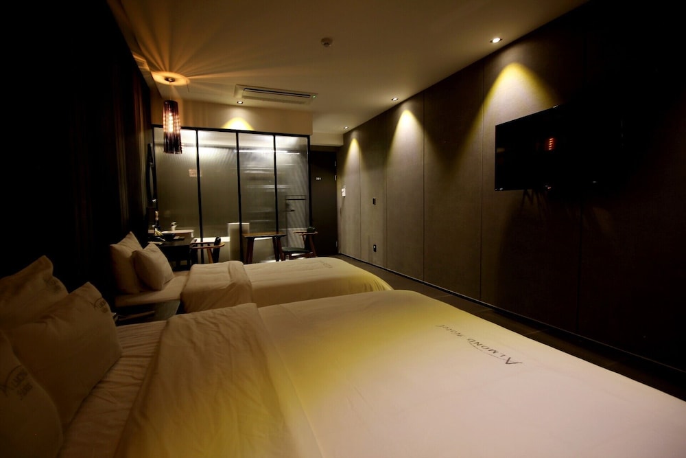 masan almond hotel