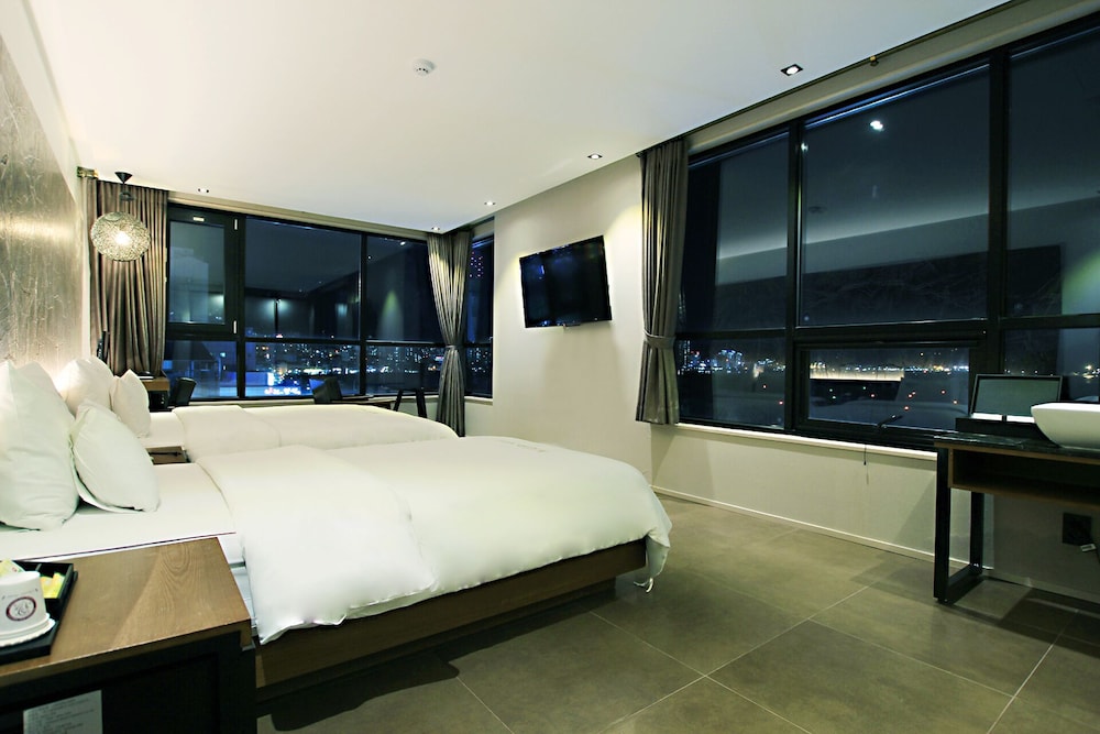 masan almond hotel