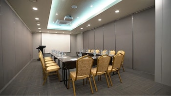 hotel thomas myeongdong