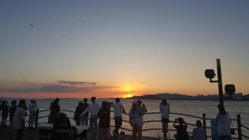 sea and moon tourist hotel