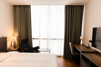 sky view hotel