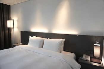 sky view hotel