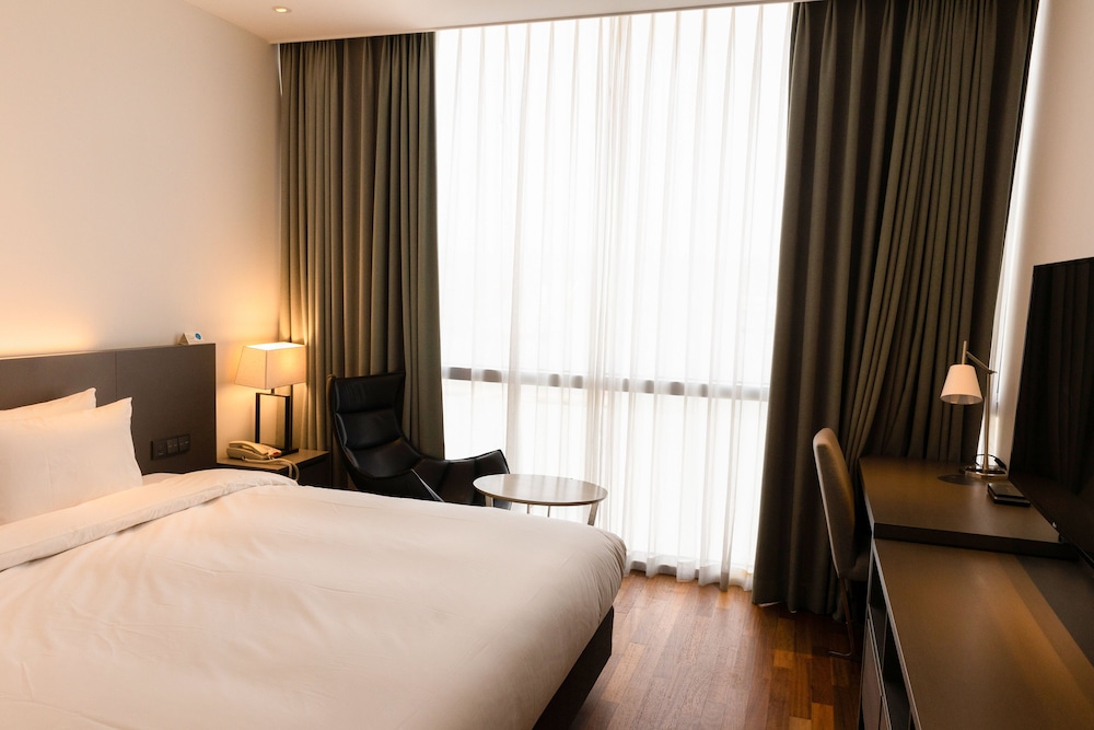 sky view hotel