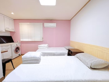 sarang guesthouse dongdaemun