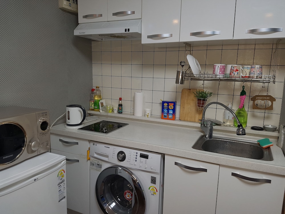 sarang guesthouse dongdaemun