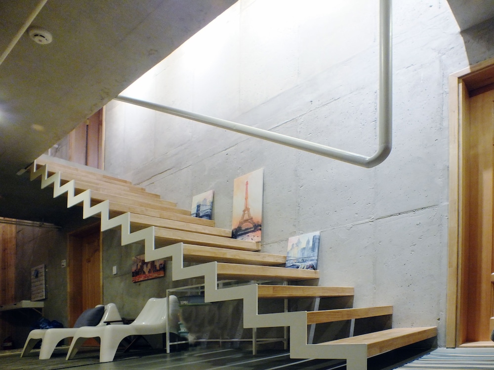 ariene guesthouse hostel