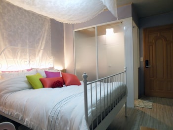 ariene guesthouse hostel