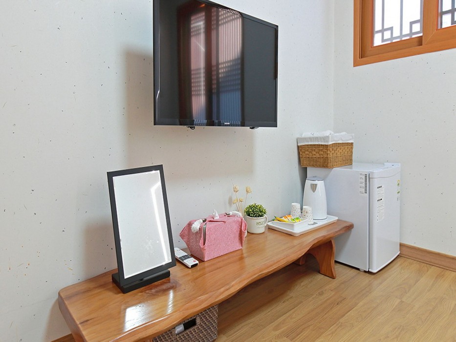 Cheonggong Hanok Stay,Gyeongju-Si>>Gyeongju,4 star