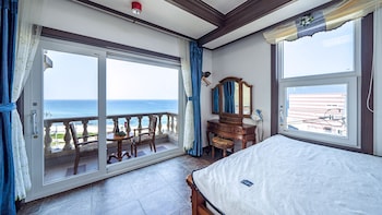 gangneung pension sea and pet friendly