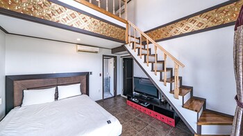 gangneung pension sea and pet friendly