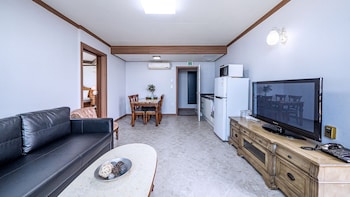 gangneung pension sea and pet friendly