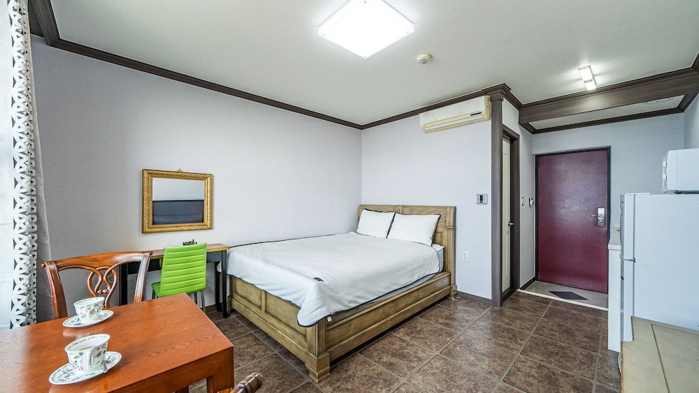 gangneung pension sea and pet friendly