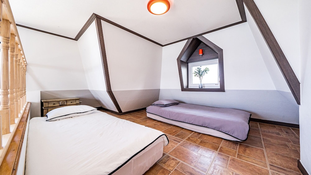 gangneung pension sea and pet friendly