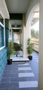 gangneung pension sea and pet friendly