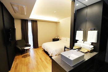 gangneung grey hotel