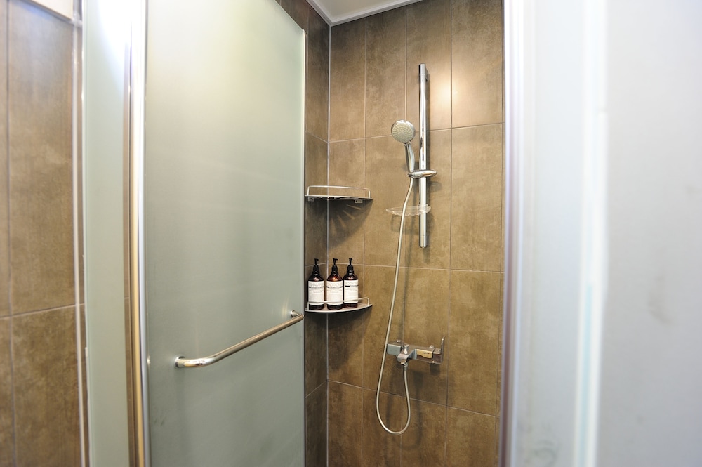 hannah guest house hostel