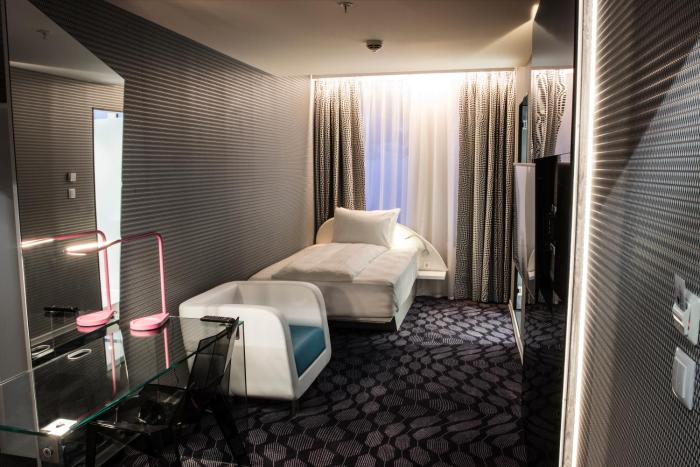 magic hotel xhibition