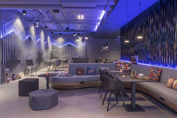 x hotel
