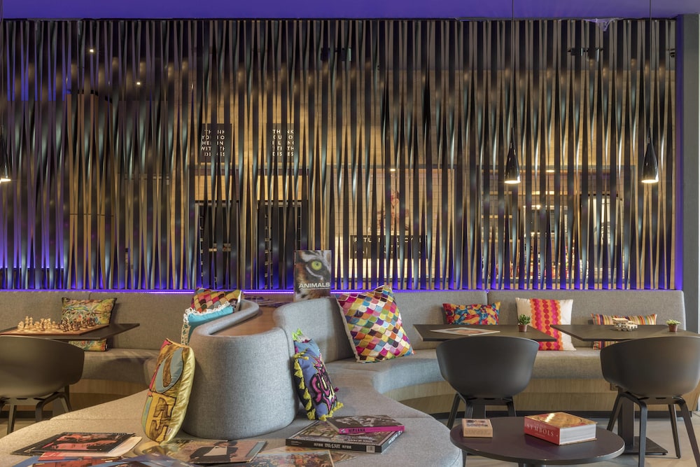 x hotel