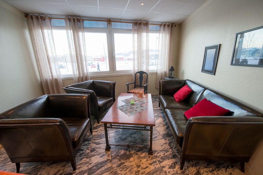 hotel svartisen